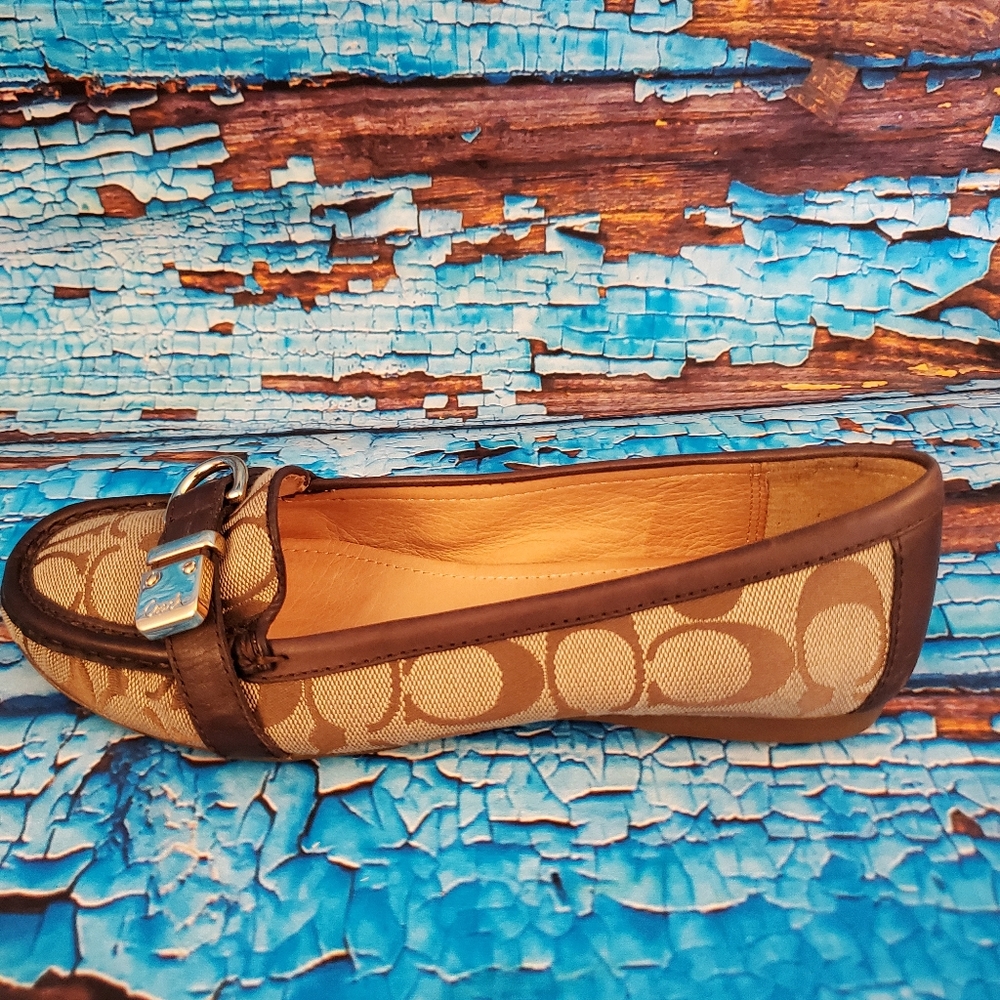 Coach FLORES Flats Sz 7